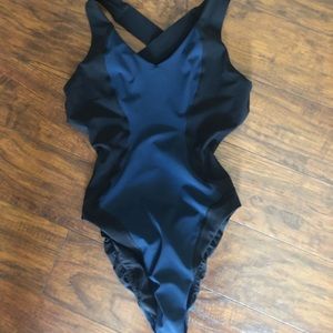 Lululemon Coastal Om Swimsuit Colorblock 4 RARE